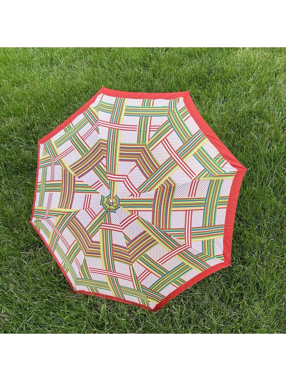Vintage Red Plaid Geometric Mod Collapsable Umbrella w/ Cover